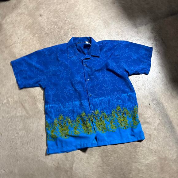 Y2K No Boundaries Blue Hawaiian Short Sleeve Button Down Shirt - Picture 2 of 8